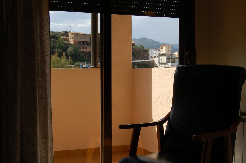 Hotel Llucena Lucena del Cid 外观 照片